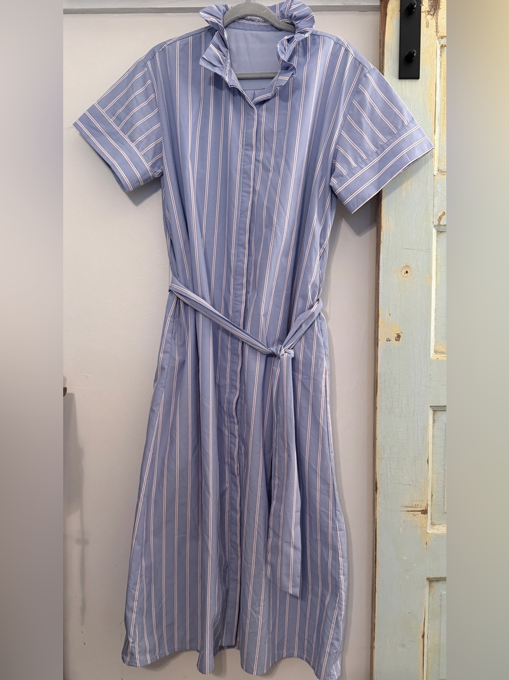 entro Stripe Midi Dress